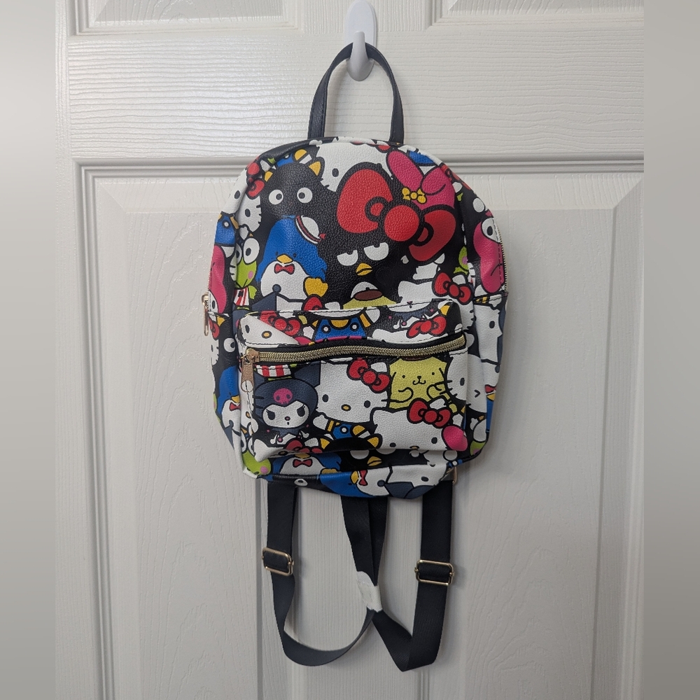 Hello Kitty & Friends Backpack - Picture 2 of 6